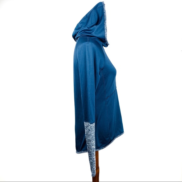 Layer 8 Quick Dry Navy Pullover Hoodie Women’s Medium - Picture 2 of 8